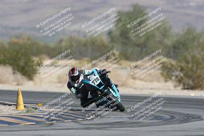 media/Oct-30-2025-Racers Edge (Thu) [[dabbdaf680]]/2-A Group/Session 2 (Turn 5)/